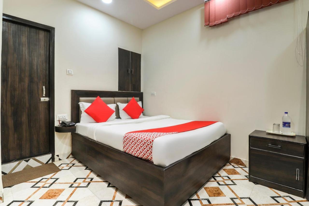 Oyo Hotel City Palace Kānpur Eksteriør bilde